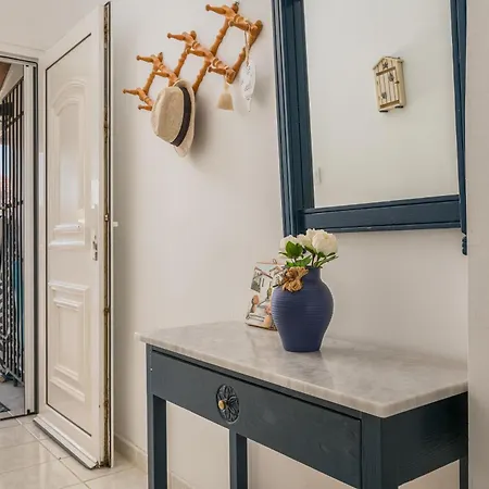 The Beachfront Escape بيفكوهوري