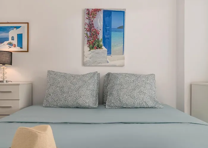 The Beachfront Escape Apartament