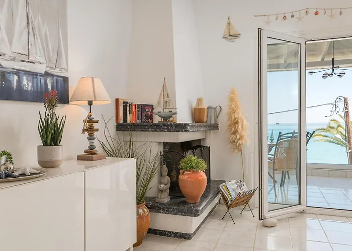 Apartament The Beachfront Escape *