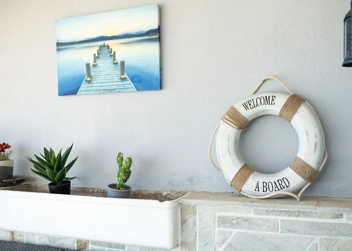 Apartament The Beachfront Escape