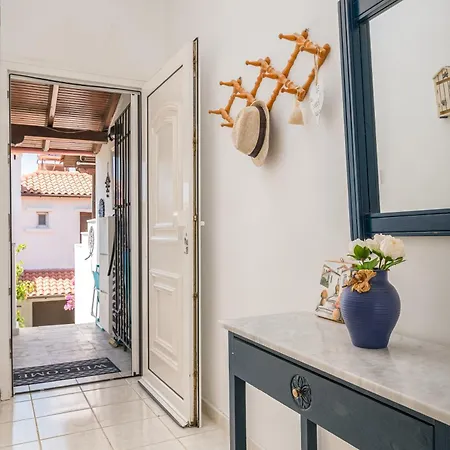 The Beachfront Escape Apartment *