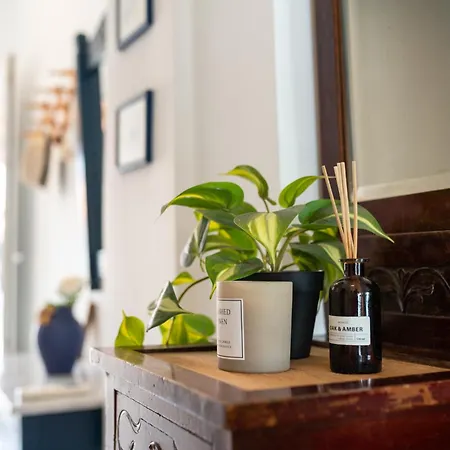 Apartment The Beachfront Escape